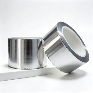 Ruban adhésif en aluminium réfléchissant robuste pour la réparation des toitures métalliques et l'isolation thermique avec fonction imperméable - Product Image 6