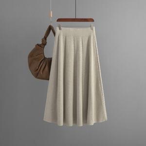 Jupe décontractée pour femme en laine et cachemire tricotée sur mesure, style vintage, grandes tailles, nouvelle collection hiver automne, personnalisable (OEM & ODM) - Product Image 1