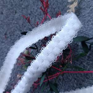 Tracolla a doppio cordoncino piccolo 5675/1.8 a tinta unita per abbigliamento e intimo alla moda - Product Image 1