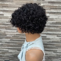 Perruque YWhair en cheveux humains, coupe pixie avec raie latérale, fabriquée à la machine, densité complète, 100% cheveux Remy naturels, aspect noir naturel et sans nœuds