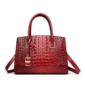 Sac à main de luxe pour femme, fermeture éclair, doublure en polyester. PU de haute qualité, durable et antivol. Pour les fêtes et l'usage quotidien. - Product Image 6