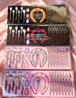 Coffret Cadeau de 26 Pièces : Ombres à Paupières, Fards à Joues, Eyeliner, Pinceaux de Maquillage, Poudres Cosmétiques, Outils de Beauté Professionnels