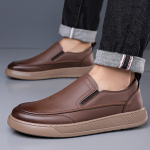 Mocasines sin cordones para hombre, color amarillo-marrón, zapatos casuales de color sólido para el tiempo libre, hechos en Wenzhou. - Product Image 4