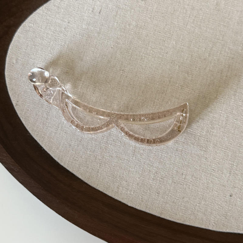 โปร่งใส