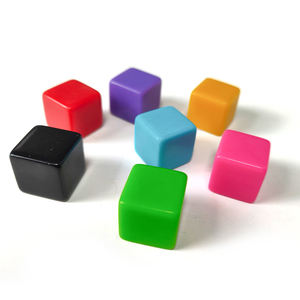 Dados <span class=keywords><strong>de</strong></span> Plástico Negros con Puntos Blancos, Dados <span class=keywords><strong>de</strong></span> Lujo para Casino, Personalizados, para Juegos <span class=keywords><strong>de</strong></span> Mesa como <span class=keywords><strong>Ludo</strong></span>, Tarot, Póker, Ajedrez y Cartas, Dados D6 <span class=keywords><strong>de</strong></span> 6 Caras - Product Image 1