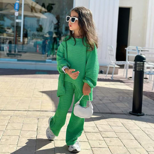 Abbigliamento Casual primaverile da ragazza Set Top a maniche lunghe <span class=keywords><strong>plissettato</strong></span> con collo a tinta unita abbigliamento irregolare per bambini - Product Image 3