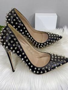 Scarpe da Donna in Pelle Verniciata Nera <span class=keywords><strong>con</strong></span> <span class=keywords><strong>Borchie</strong></span> Argento, <span class=keywords><strong>Tacco</strong></span> a Spillo, Punta Affusolata, Suola in PU, Taglie Grandi, Vendita Diretta dalla Fabbrica - Product Image 5