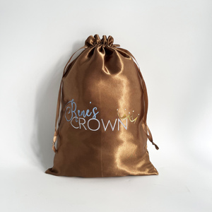 Sac à cordon en satin noir en gros, personnalisé avec logo imprimé par sublimation à chaud, pochette en soie pour perruques, cosmétiques et rangement de cadeaux - Product Image 5
