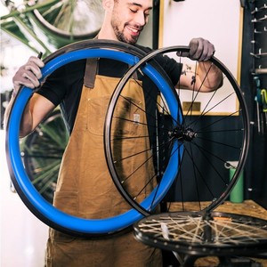 Camera d'aria leggera per bici MTB in TPU 26x2.60/3.0 24x4.0/4.9 24x4.0/4.5 27.5x2.125-2.5 26x1.9-2.2 - Product Image 3