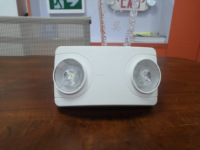 Lumière de signalisation d'urgence LED SMD 0,9W avec 2 têtes rotatives, homologuée pour les lieux humides, éclairage de sécurité incendie pour bâtiments commerciaux