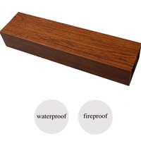 Diseño moderno Muestra gratis WPC Panel de pared Listón de madera WPC Tubo cuadrado de madera Impermeable Ignífugo Interior Vigas decorativas para techo