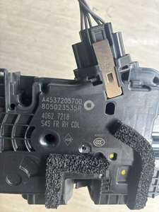 Pour <span class=keywords><strong>Smart</strong></span> Mini Couper <span class=keywords><strong>Smart</strong></span> W453 serrure porte Original utilisé haute qualité serrure de sécurité porte latérale droite porte latérale gauche ascenseur verre - Product Image 2