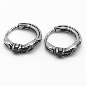 Boucles d'oreilles à clip Yunnique au design plume, en acier titane, clous géométriques pour hommes et femmes, bijoux en acier inoxydable 316 avec sertissage griffe GZYE-1317 - Product Image 1
