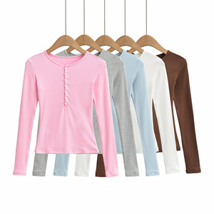 Haut de sport et de <span class=keywords><strong>yoga</strong></span> pour femme, coupe courte, à col montant, manches longues, léger, respirant, extensible dans les quatre sens, avec design boutonné sexy - Product Image 1