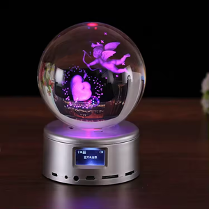 PuJiang all'ingrosso k9 crystal <span class=keywords><strong>poke</strong></span> mon ball incisione Laser personalizzata 3D crystal <span class=keywords><strong>poke</strong></span> mon go <span class=keywords><strong>poke</strong></span> ball per regali Souvenir - Product Image 6