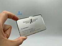 Tarjeta de Visita Metálica Brillante con Efecto Espejo, Color Oro Rosa