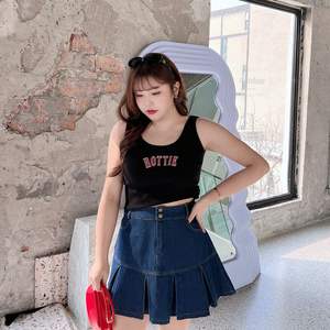 Minifalda vaquera Runqi N8397 azul oscuro con dobladillo plisado, estilo vintage para mujer, talla grande, corte curvy. - Product Image 4