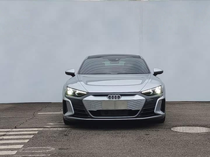 Audi <span class=keywords><strong>e</strong></span>-<span class=keywords><strong>tron</strong></span> <span class=keywords><strong>GT</strong></span> modèle de base 2023, berline électrique de luxe, conduite à gauche - Product Image 2
