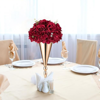 11.8 pouces de diamètre Bourgogne Faux Rose Fleurs Artificielle Boule Arrangement Bouquet Pièce Maîtresse pour Tables