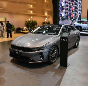 Kia <span class=keywords><strong>K5</strong></span> 1.5T Premium Edition 2026, voiture neuve, traction avant, avec pneus de taille R18, boîte de vitesses automatique, sièges en cuir, conduite à gauche, KIA <span class=keywords><strong>K5</strong></span> CAR - Product Image 1