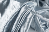 Tissu satiné brillant 100% polyester, doux, métallisé, brillant, imitation soie, pour veste, robe et vêtement de mode