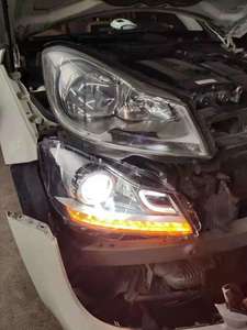 Faro adecuado para Benz Clase C W204 halógeno cambio a lámpara de faro de xenón para coche - Product Image 5