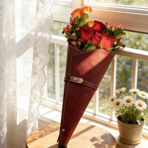 Sac porte-bouquet personnalisé en cuir PU durable avec couleur et logo sur mesure, pochette d'emballage cadeau de mariage - Product Image 4