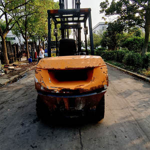 Montacargas, Carretilla Elevadora con Motor Japonés, Montacargas Toyota de 4 Toneladas Diésel Usado para Restaurantes e Industrias Minoristas - Product Image 5