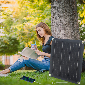 Panel Solar de Silicio Monocristalino de 10W, Cargador Portátil para Uso en Exteriores con Carga de Teléfono - Product Image 1