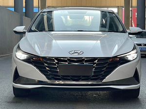 Estilo <span class=keywords><strong>de</strong></span> moda Sedan Hyun-dai ELANTRA 2022 Modelo 1.5L CVT LUX Edición digna con jóvenes como coche - Product Image 2