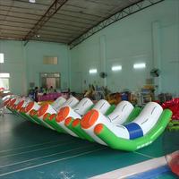Balançoire aquatique gonflable, toboggan aquatique, matériau PVC TPU non toxique, installation facile, couleurs personnalisables, logo, marque Huaao, modèle HA-qqb