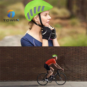 Accessoires de vélo en Polyester réfléchissant et imperméable de haute qualité, <span class=keywords><strong>casque</strong></span> de vélo, housse de pluie - Product Image 5