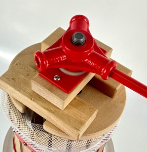 Motor exprimidor manual de 12L, varios modelos, procesamiento de frutas de madera cruda para uso en restaurante, condición usada, fabricantes de fuente directa - Product Image 3