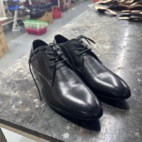 Chaussures Oxford pour hommes en cuir de veau, semelle en caoutchouc, à lacets, antidérapantes, semelle intermédiaire en cuir véritable, type smoking slippers