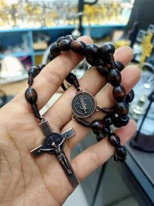 Collana all'ingrosso del rosario Cristo preghiera croce <span class=keywords><strong>cattolica</strong></span> tessitura marrone scuro di riso collana croce di legno - Product Image 5