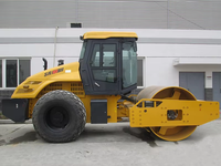 Promotion : Rouleau compresseur à tambour unique en acier SR10-B6 avec moteur et engrenage à roulement haute efficacité pour la construction routière