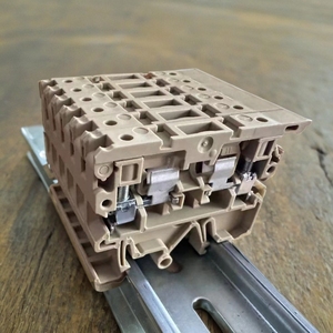 Weidmuller 1/En cầu chì loại khối thiết bị đầu cuối 4 vuông cầu chì thiết bị đầu cuối 0474560000 - Product Image 3