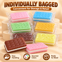 Jouet Squishy en PU à Remontée Lente, Forme Biscuit Sandwich, Couleurs Assorties, Doux à Presser, Anti-Stress, Boîte de 12 Pièces, Vente en Gros