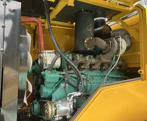 Bulldozer Usado Caterpillar Modelo SDLG LG958 2024 con Motor Volvo y Bomba en Buen Estado a Precio Económico - Product Image 2