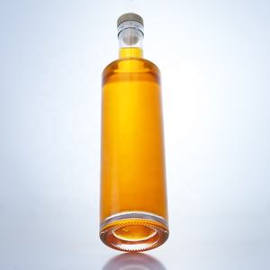 Venta al por Mayor de Botellas Redondas Altas para Licor de Tequila y Vodka de 500ml, 700ml y 750ml con Corcho - Product Image 3