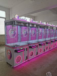 Machine à griffes d'amusement JOYFunplay pour les grands jouets en peluche avec un écran transparent surdimensionné pour les centres de jeux d'arcade familiaux - Product Image 5