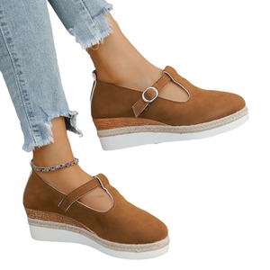 Chaussures compensées européennes et américaines en daim tressé à semelle épaisse pour femme, taille 44, collection automne - Product Image 5