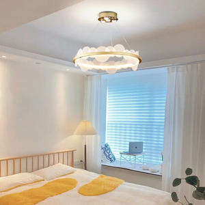 Lampe pendante moderne en forme d'anneau design classique avec télécommande en acrylique givré et or pour espaces de taille moyenne - Product Image 5