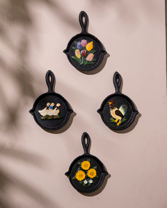 Poêle en fonte vintage avec motif de coq en relief, mini poêle en fonte à suspendre au mur - Product Image 4