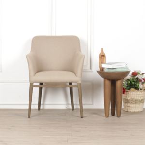Silla de Salón Moderna Ardena con Máxima Comodidad, Fabricada con Madera Sólida de Indonesia, Personalizable en Color y Tamaño - Product Image 2