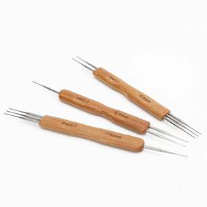 Accessoires tressés à double extrémité avec poignée en bambou, crochet, outil, crochet - Product Image 1