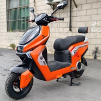 Moped électrique 2026 EEC, batterie externe facilement amovible, résistant à la poussière et à la saleté, fluide et stable pour les trajets en ville