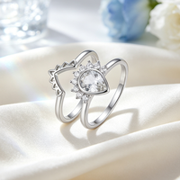 Bague de mariage personnalisable en argent sterling 925 avec zircon cubique en forme de couronne, fabrication OEM ODM Moyu Jewelry pour femmes