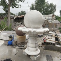 Fontaine de boule de pierre de sphère rotative de marbre décoratif de jardin extérieur personnalisé de haute qualité
