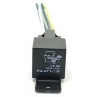 Relais 40A 12V 24V JD1915 à quatre broches normalement fermé avec trou de montage en plastique et prise de câblage pour relais automobile et traceur GPS